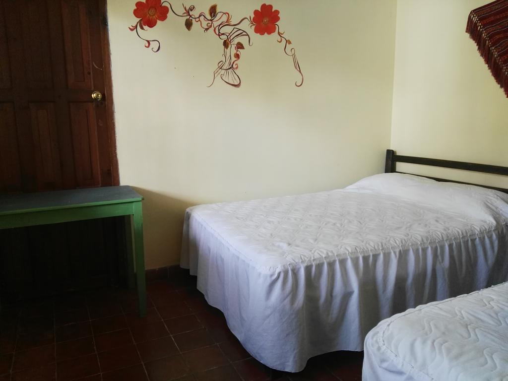 Jaguar You Bed & Breakfast ซานกริสโตบัล เด ลาสกาซาส ภายนอก รูปภาพ
